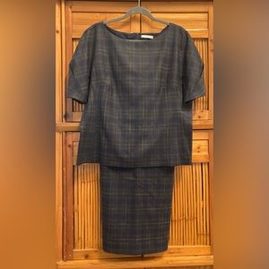 MM LAFLEUR matching top and skirt set in navy plaid